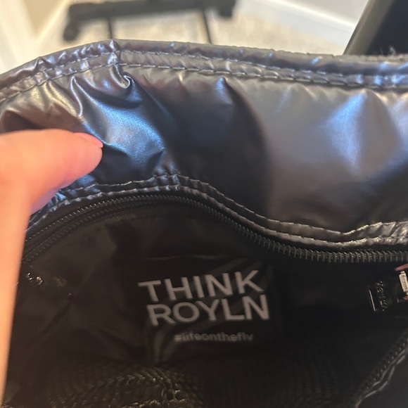 THINK ROYLN Shiny gunmetal gray Crossbody Bag with two straps! - Picture 4 of 13